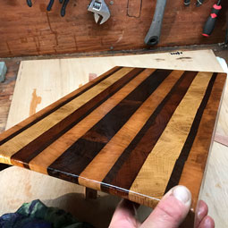 Seventeenth cutting board example. Second view.