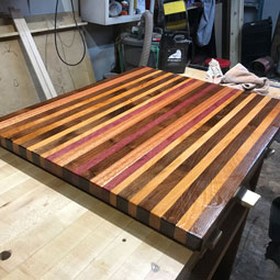 Eleventh cutting board example. Second view.