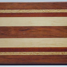 Second cutting board example. Second view.